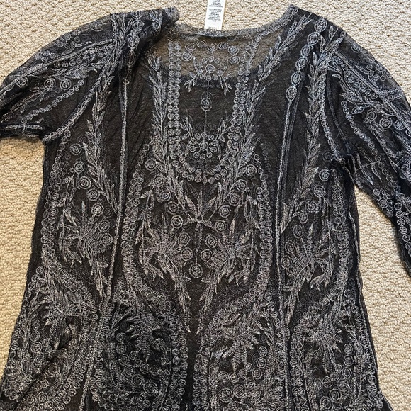 Ultra Pink Black Net with Metallic Detailing Party Top - Picture 2 of 8